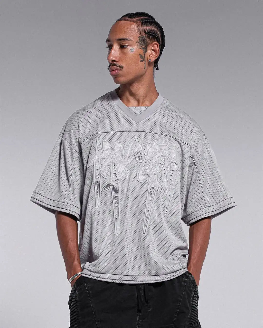 American fashion trend Gothic letter embroidery pattern oversized T-shirt men's retro loose fitting pullover short sleeved shirt